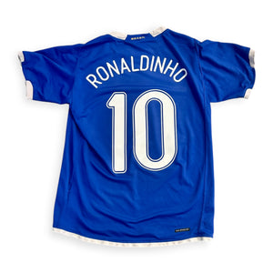 Brazil 2006 Away - Ronaldinho 10 (Medium) - KITLAUNCH