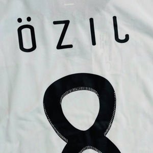 Germany 2010 Home - Özil 8 (Large)
