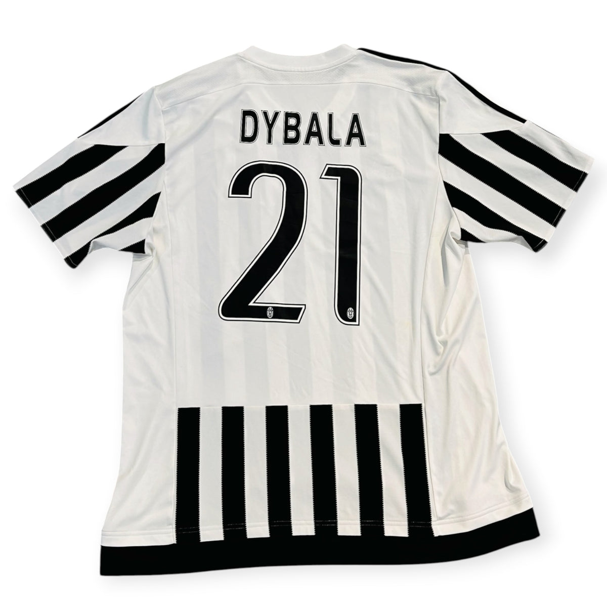 Juventus 2015/16 Home - Dybala 21 (XL)