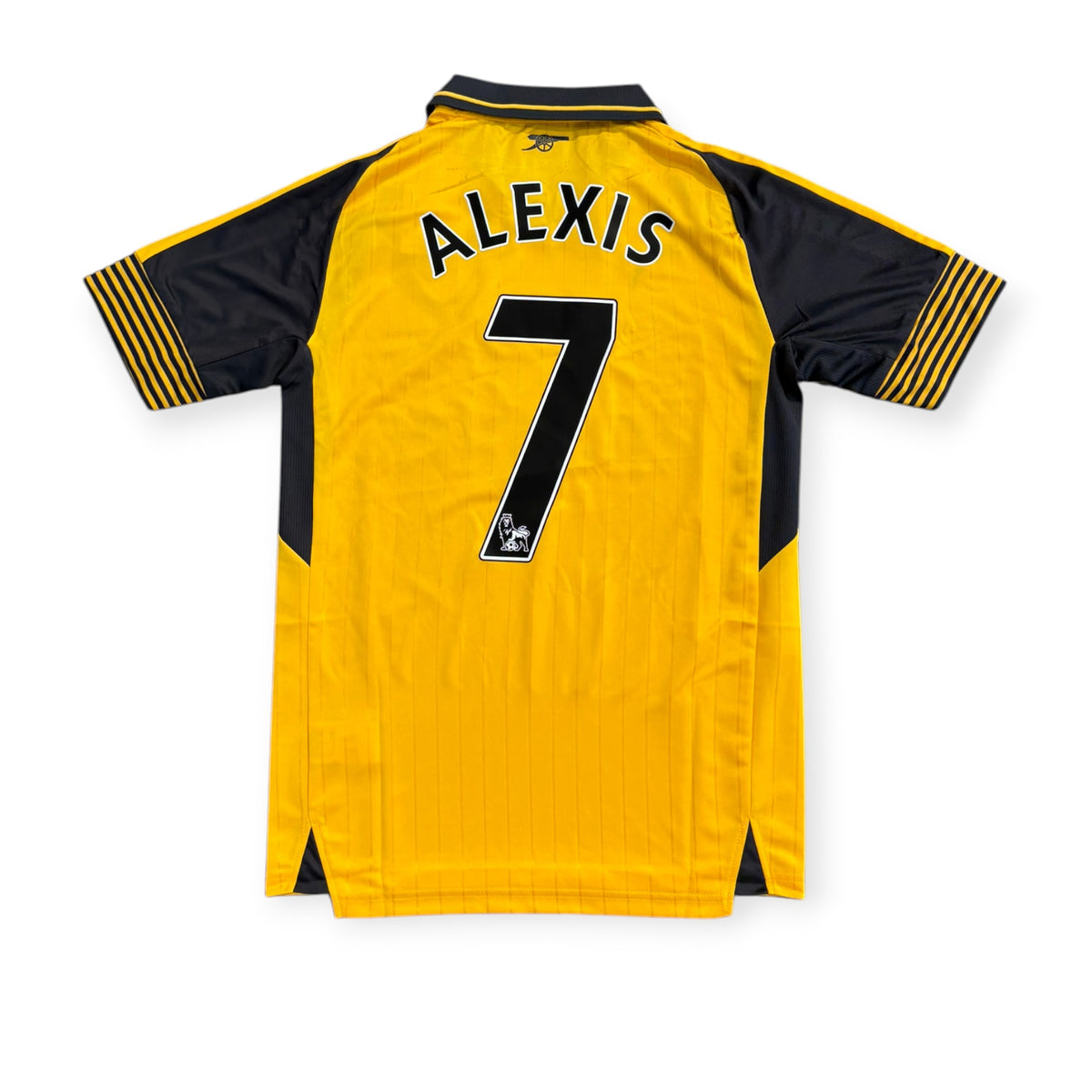 Arsenal FC 2016/17 Away *New* - Alexis 7 (Small) - KITLAUNCH