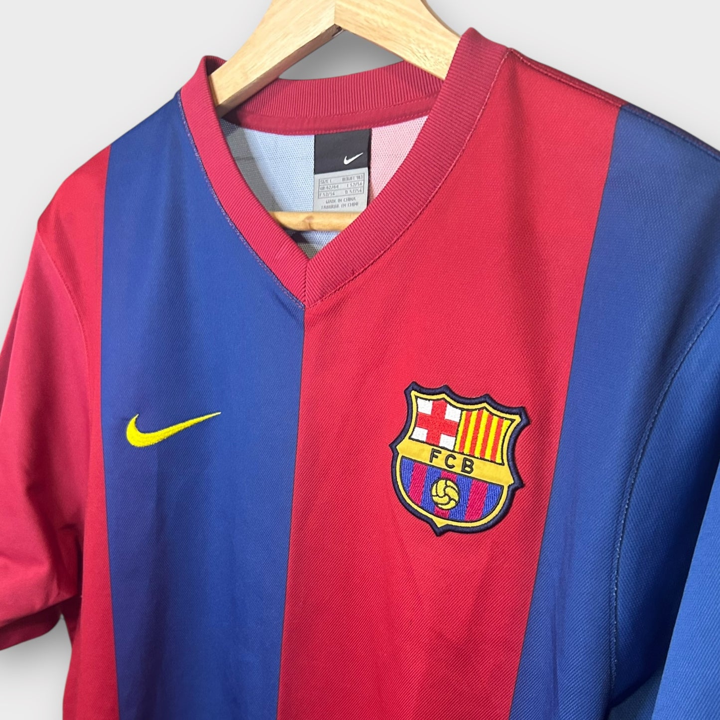 FC Barcelona 2006/07 Home - Ronaldinho 10