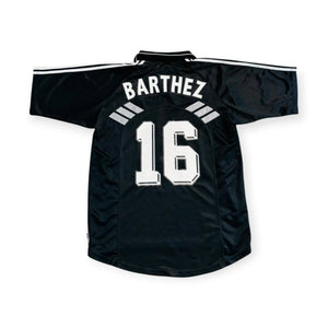 France 1999/00 Home - Barthez 16 (Large)