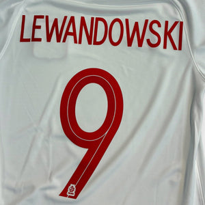 Poland 2018 Home - Lewandowski 9 (Small)
