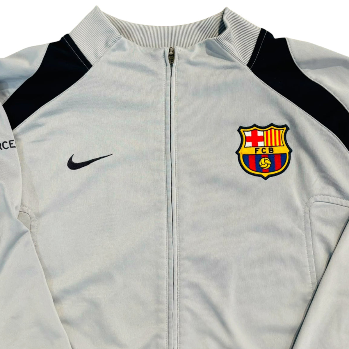 FC Barcelona 2004/05 Track Jacket (Large)