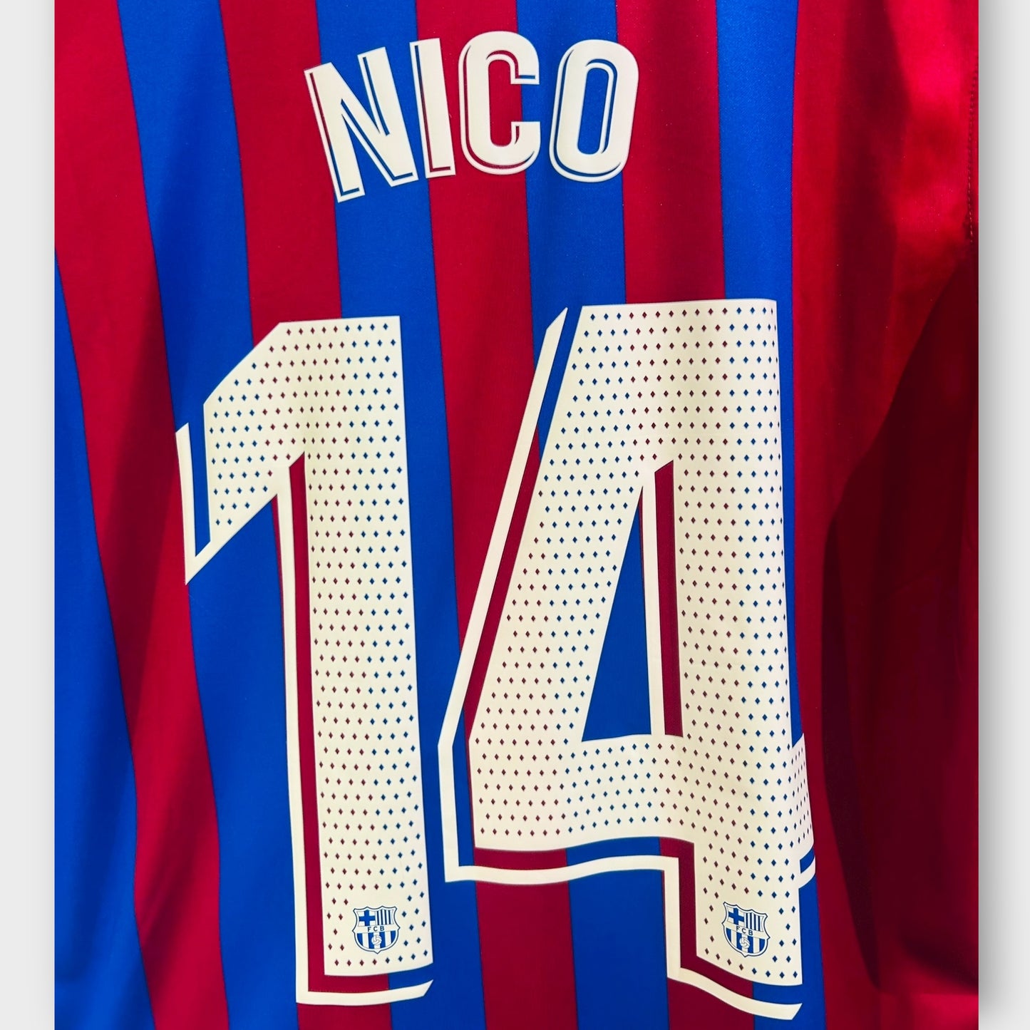 FC Barcelona 2021/22 Home - Nico 14 (Medium)