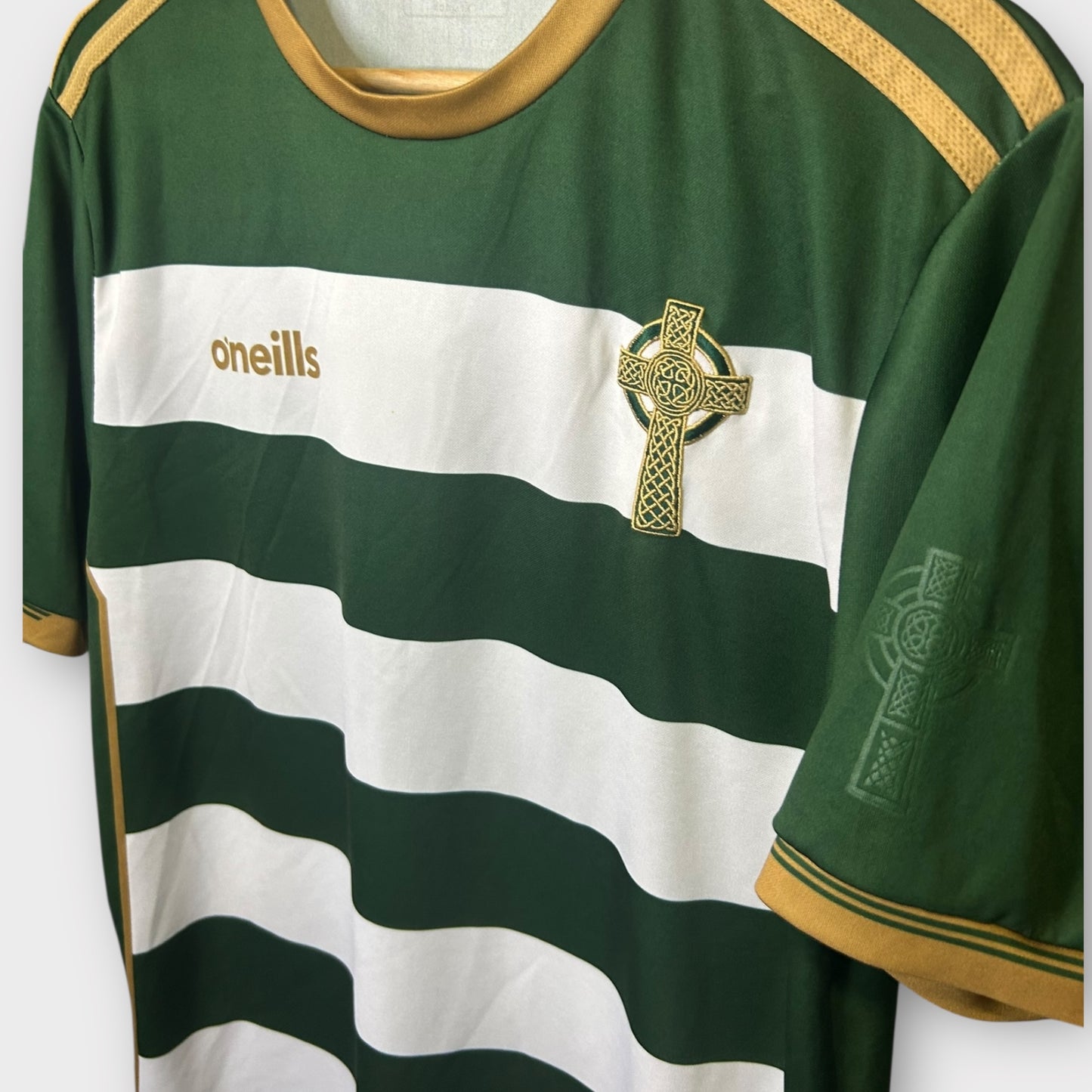 Celtic Cross Hooped Player Fit Jersey