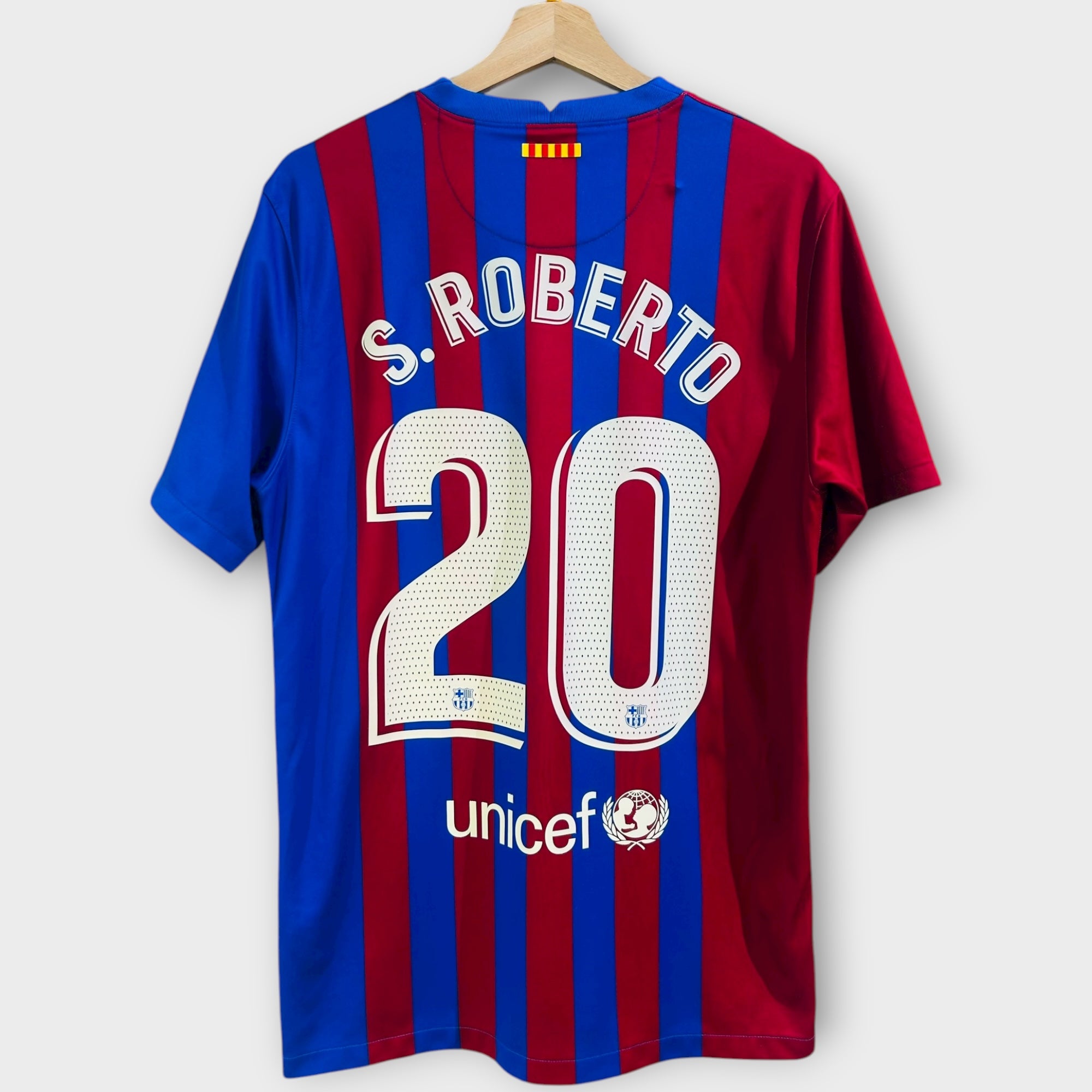 FC Barcelona 2021/22 Home - S. Roberto 20 (Large) - KITLAUNCH
