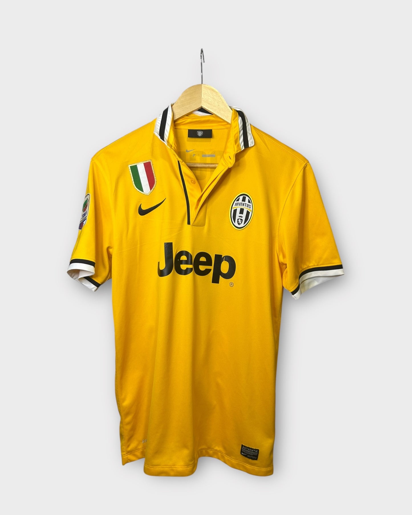 Juventus 2013/14 Away - Pogba 6 (Medium)