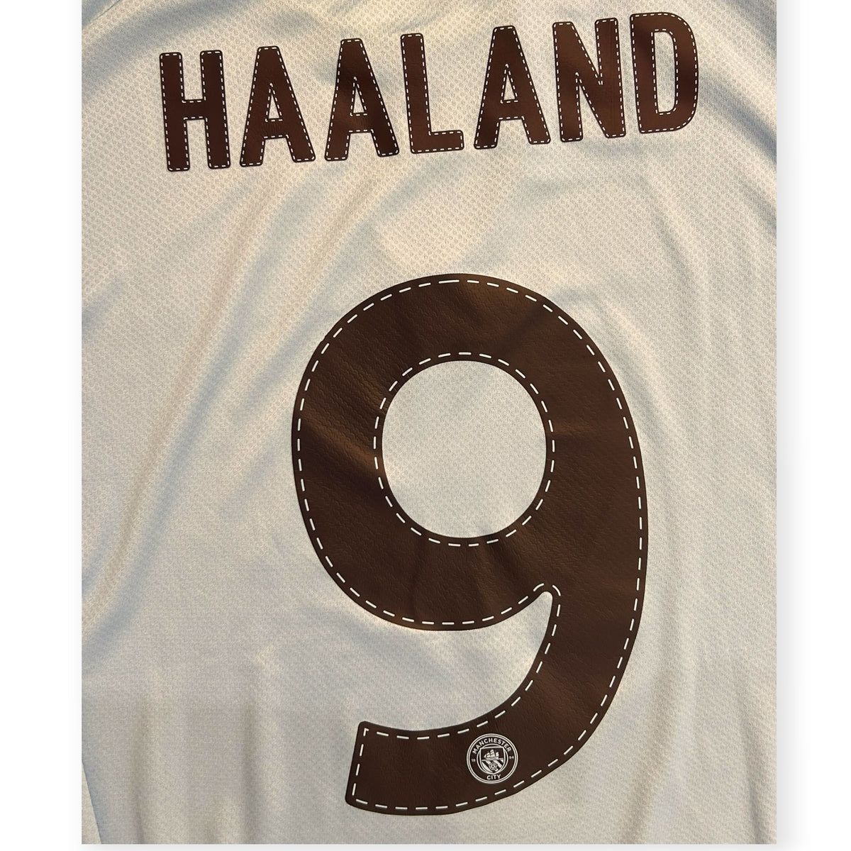 Manchester City 2022/23 Home L/S- Haaland 9 (Medium) - KITLAUNCH