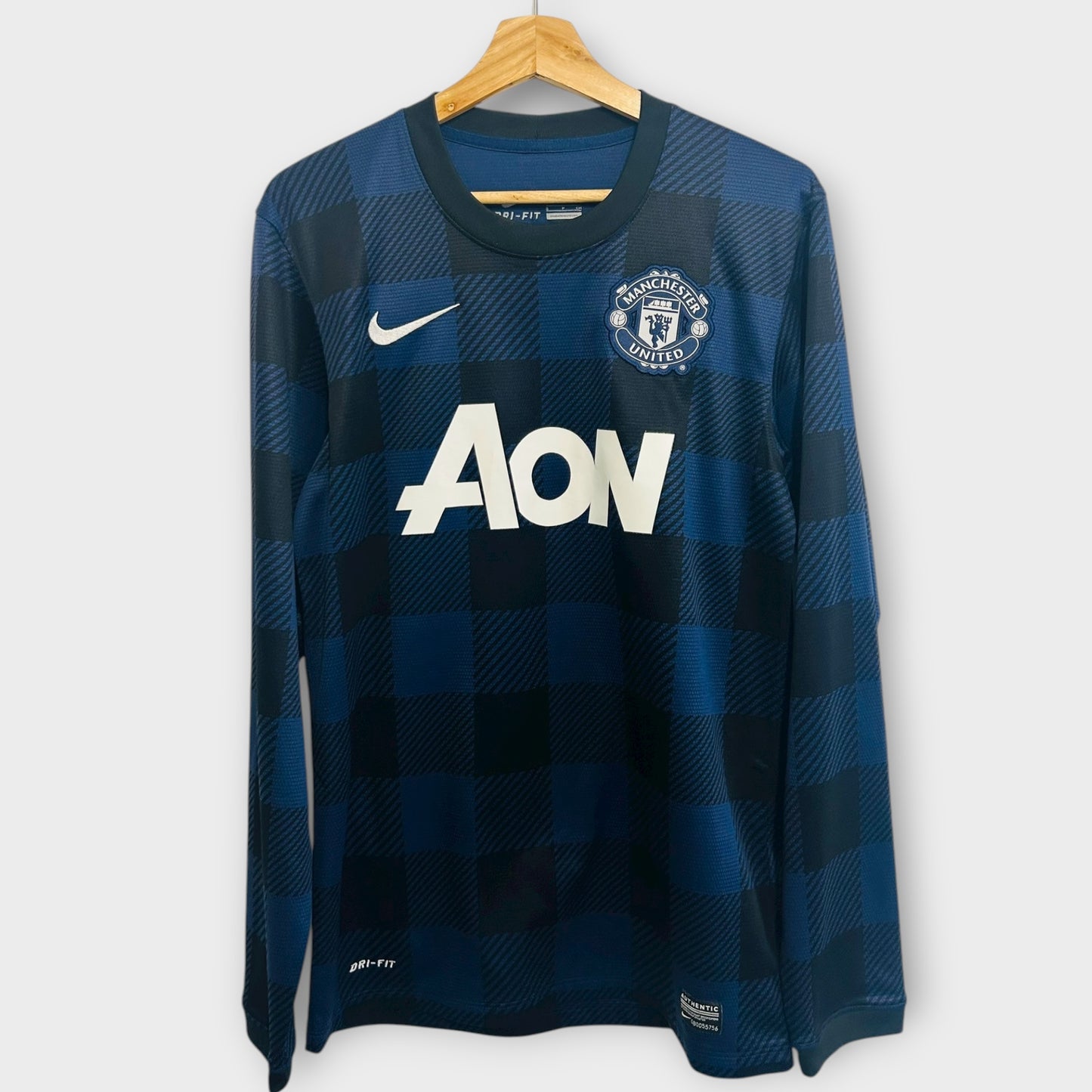 Manchester United 2013/14 Away - V.Persie 20 (Small)