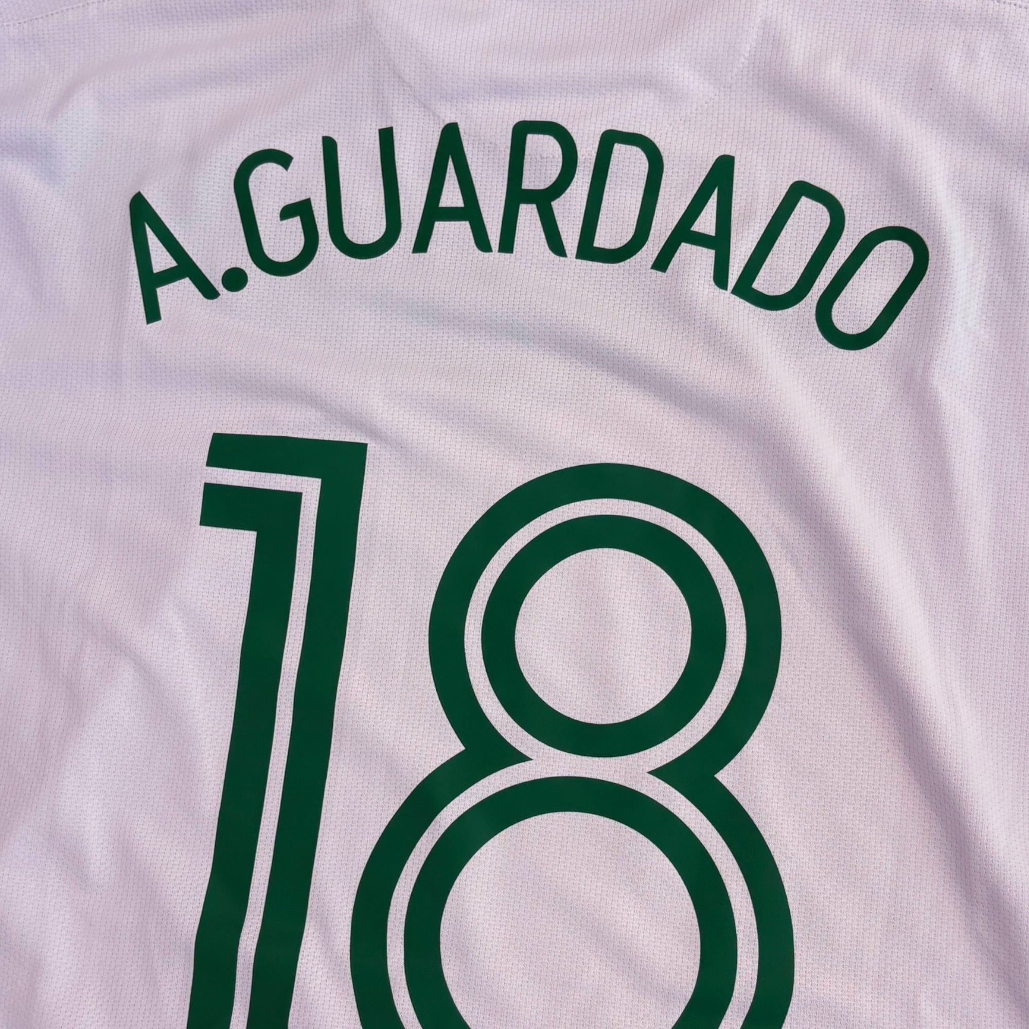 Mexico 2006 Away - Guardado 18 (Large)