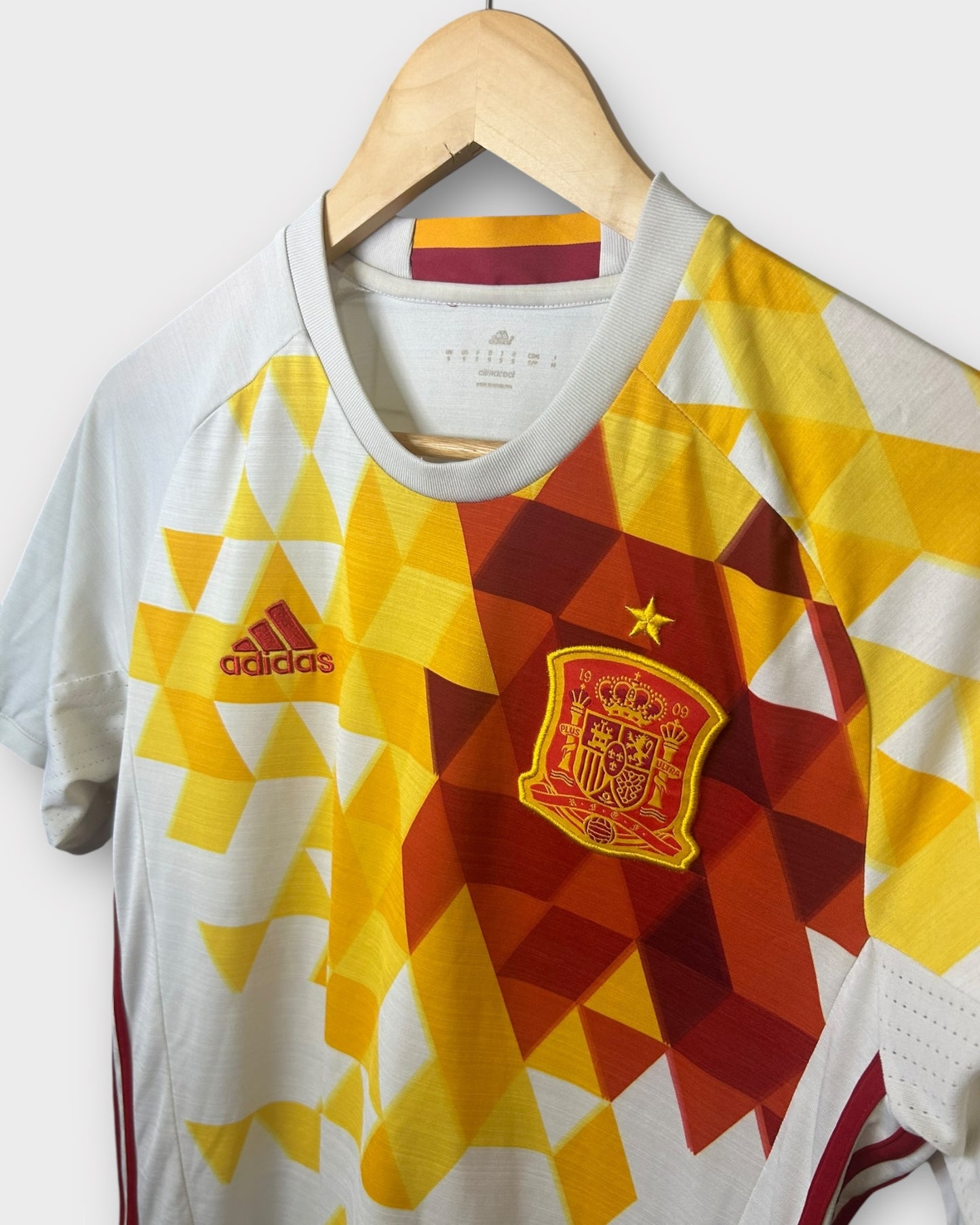 Spain 2016 Away (Small)