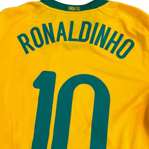 Brazil 2008 Home - Ronaldinho 10 (Small)