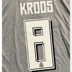 Real Madrid 2015/16 Away - Kroos 8 (Small) - KITLAUNCH