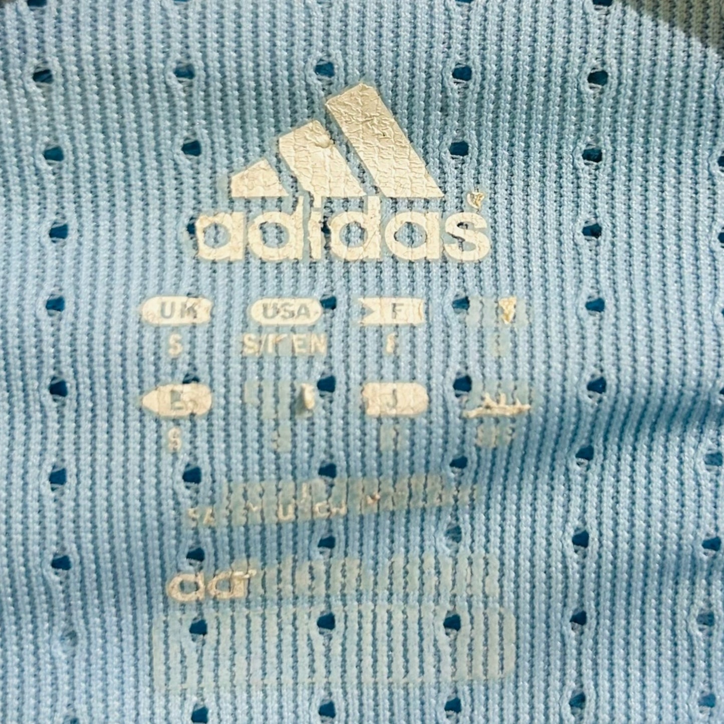Real Madrid 2008/09 GK (Small)