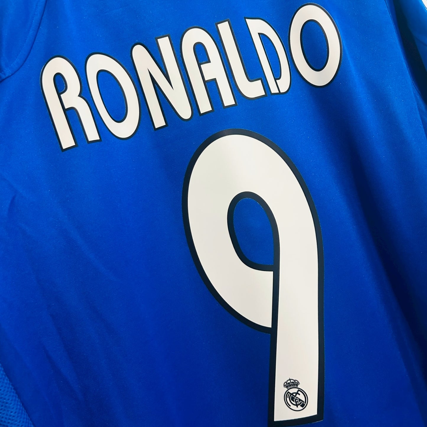 Real Madrid 2004/05 3rd - Ronaldo 9 (Large)