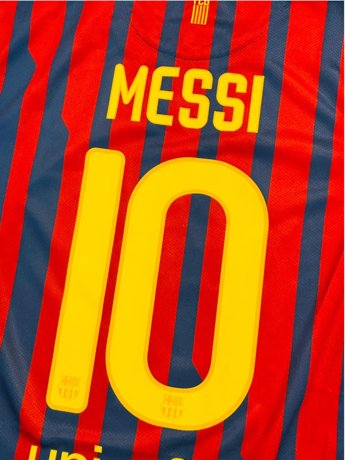 FC Barcelona 2011/12 Home - Messi 10 (Medium)