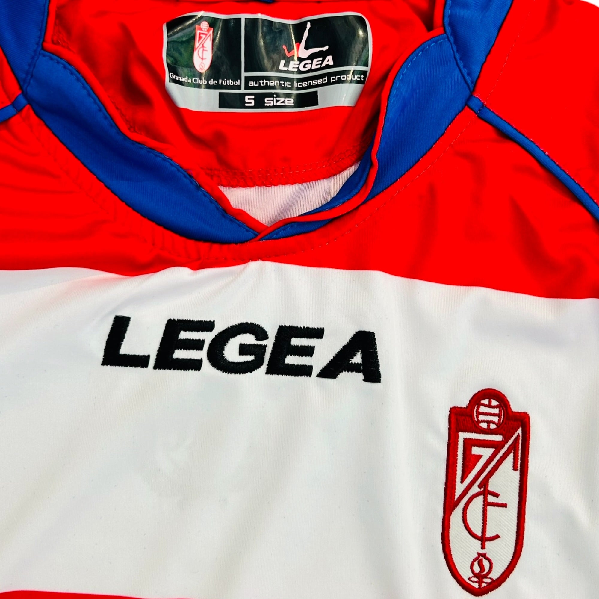 Granada 2011/12 Home (Small)