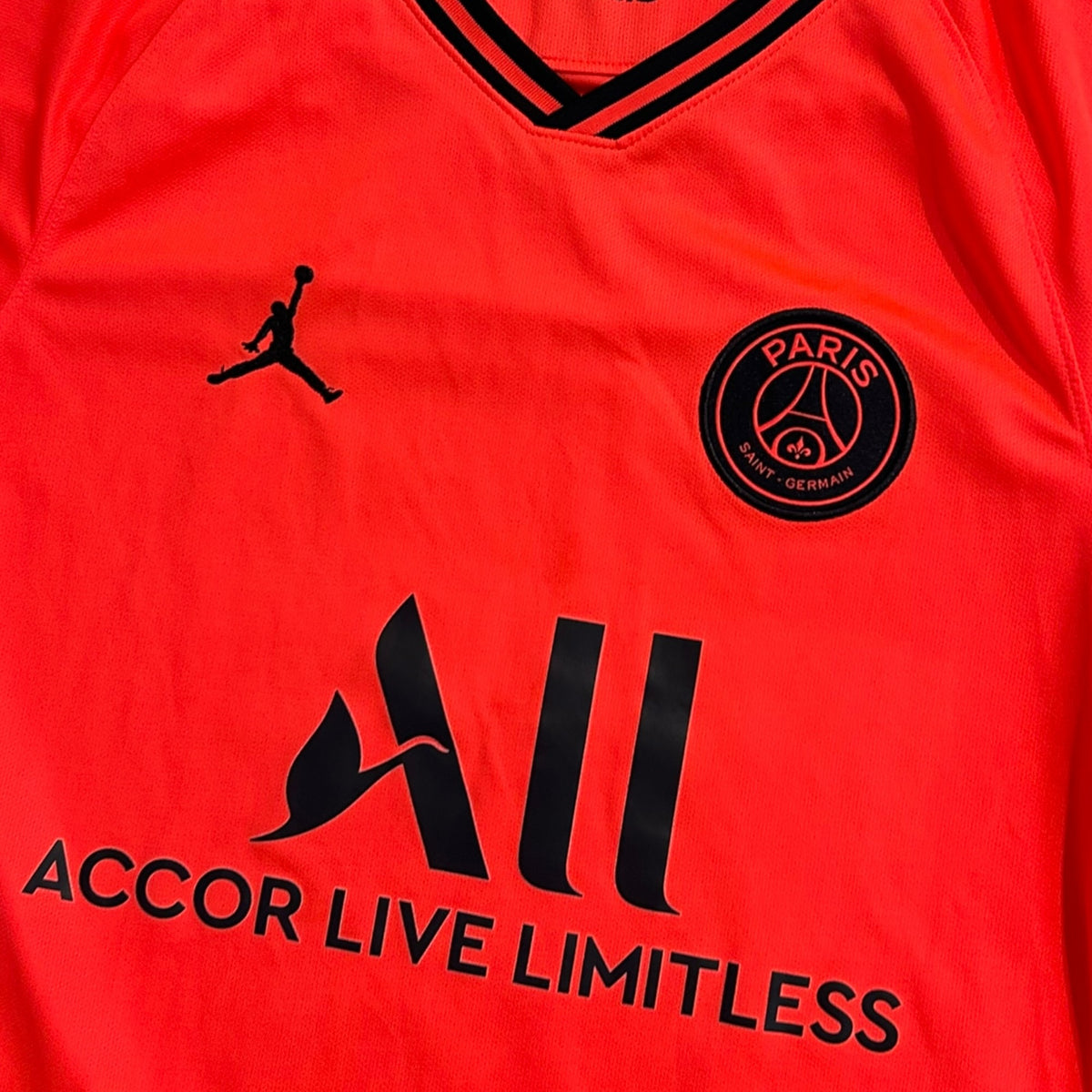 PSG 2019/20 Away - Neymar Jr 10 (Small) - KITLAUNCH