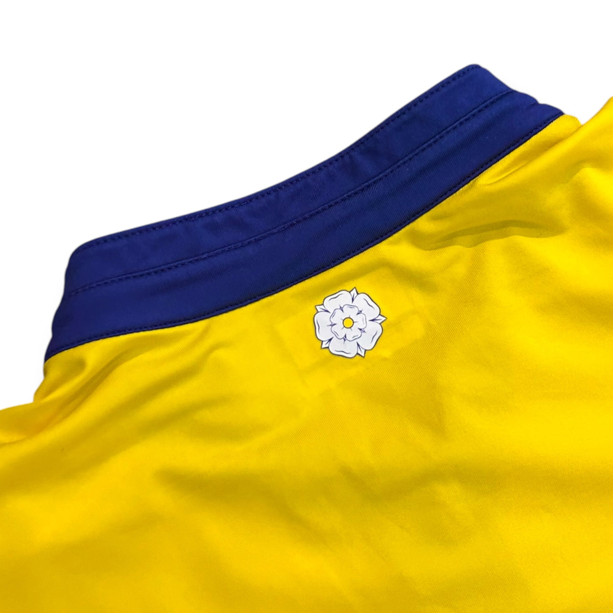 Leeds United 2015/16 Away (Large) - KITLAUNCH