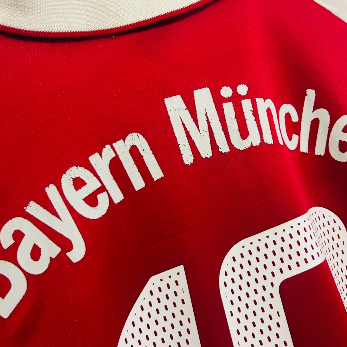 Bayern Munich 2003/05 Home - Makaay 10 (XL)