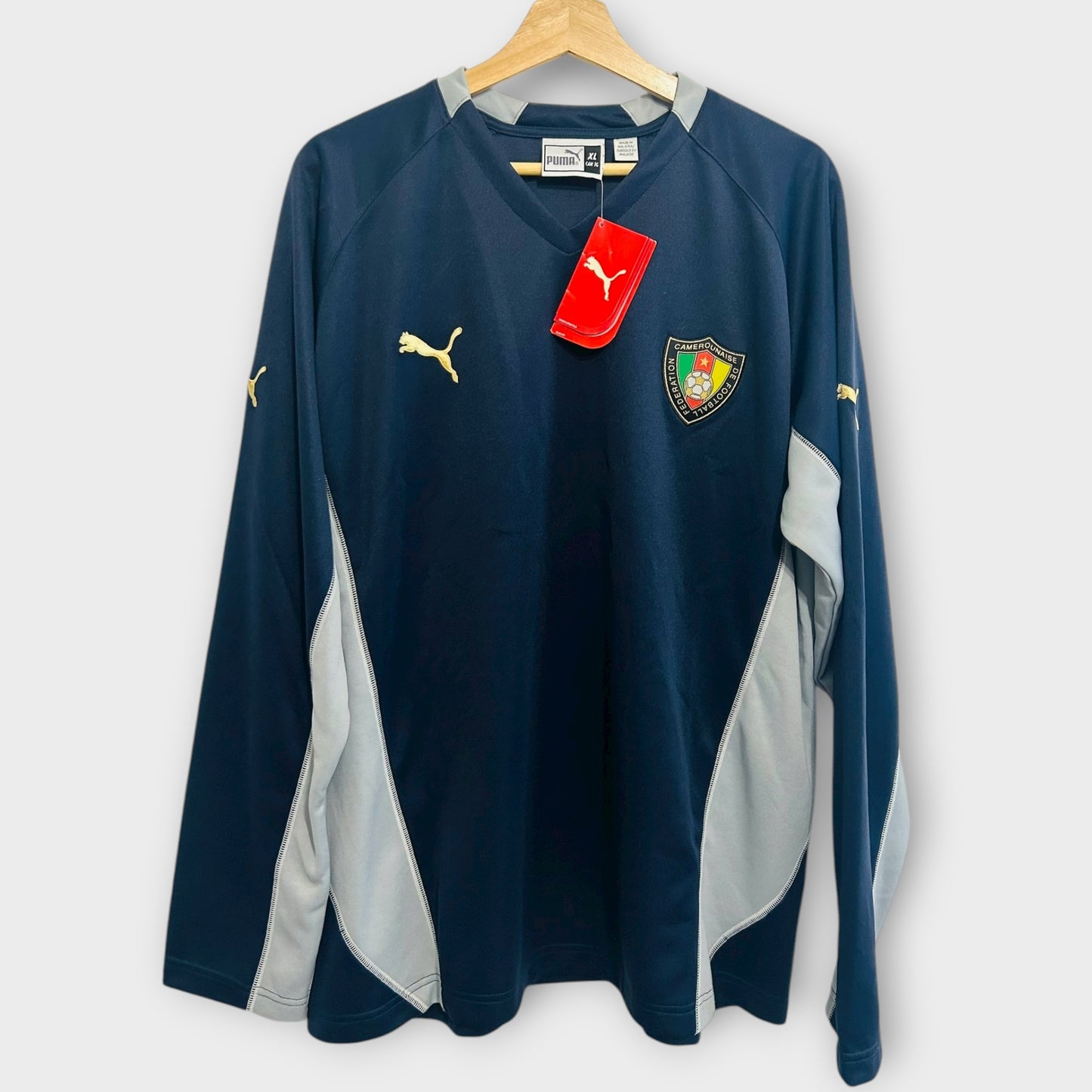 Cameroon 2004 Training Sweater (XL)