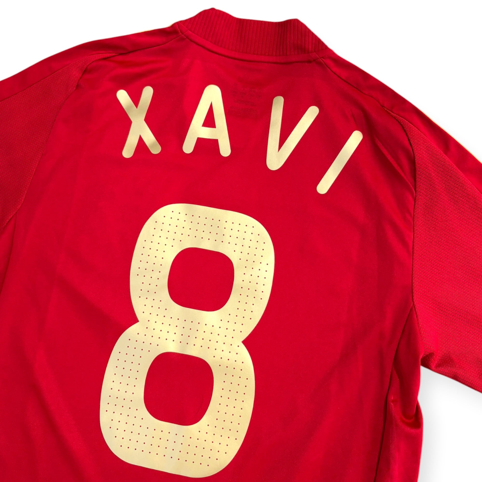 Spain 2008 Home - Xavi 8 (Small)