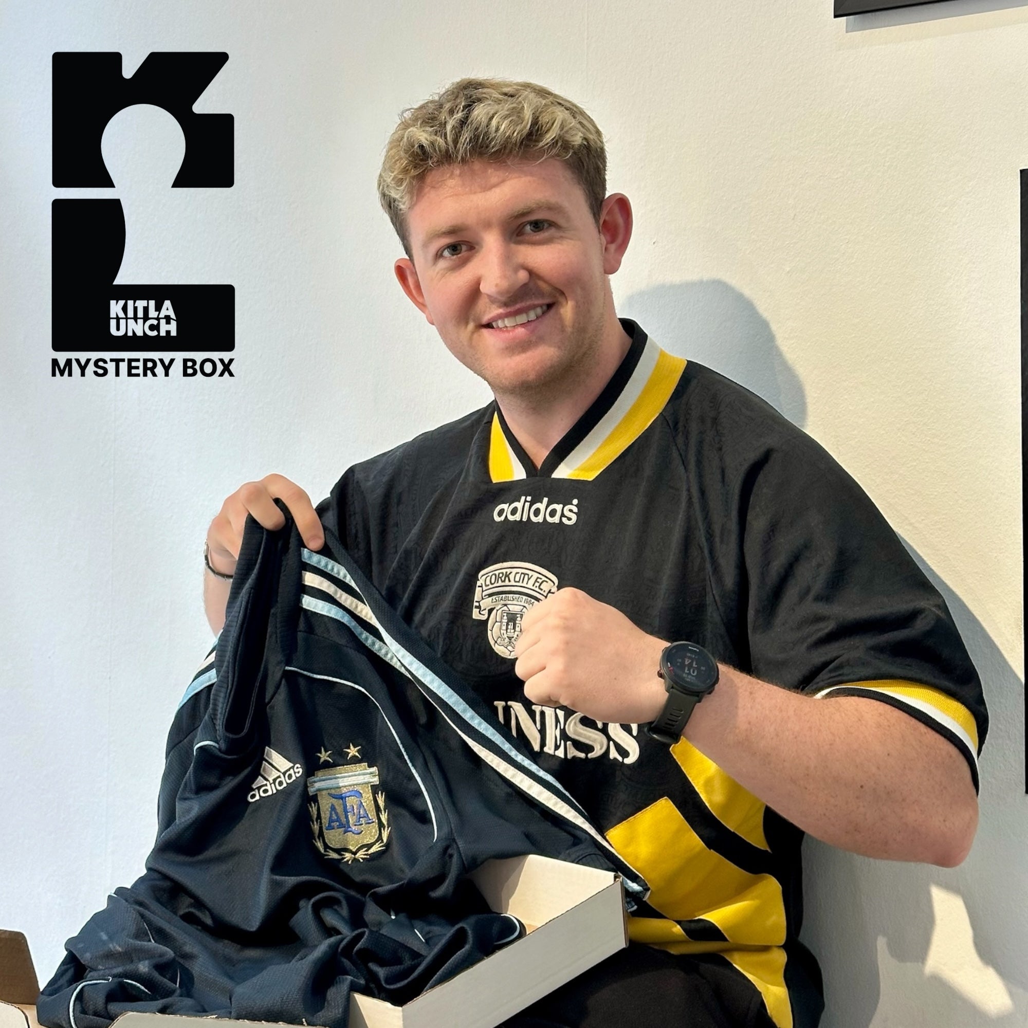 Icon WORLD CUP Mystery Football Shirt Box - KITLAUNCH