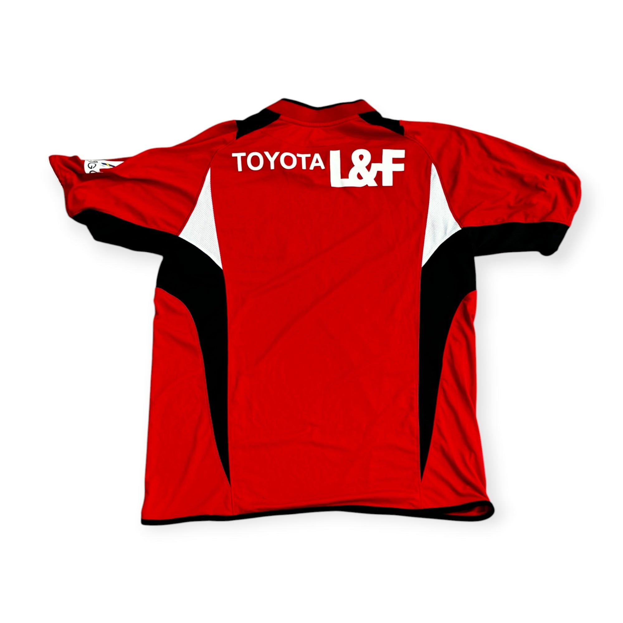 Nagoya Grampus 2005/06 Home (Large)