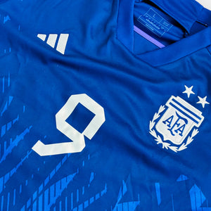 Argentina 2022 Away - J Alvarez 9 (Large)