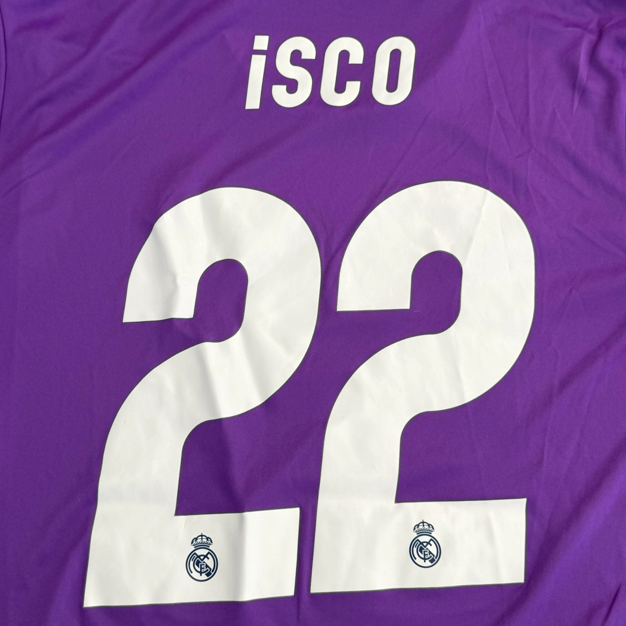 Real Madrid 2016/17 Away - Isco 22 (Medium)