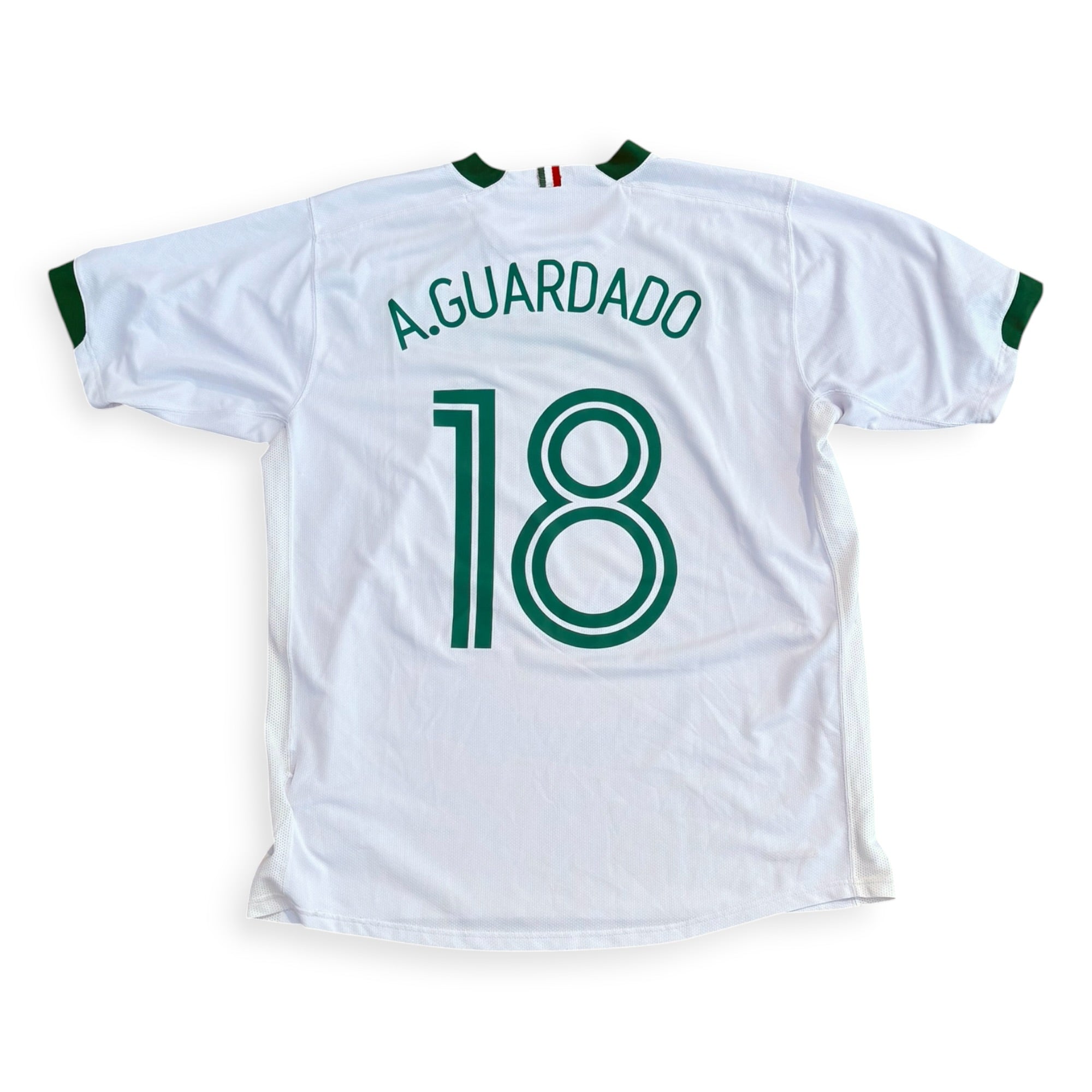 Mexico 2006 Away - Guardado 18 (Large)