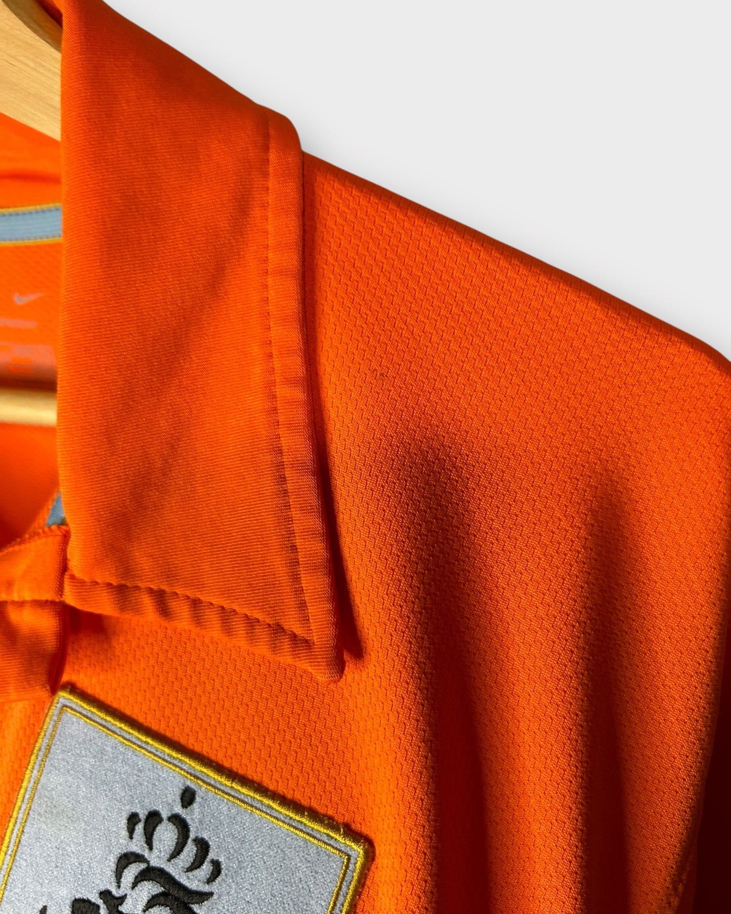 Netherlands 2006 Home - Van Bommel 18 (L)
