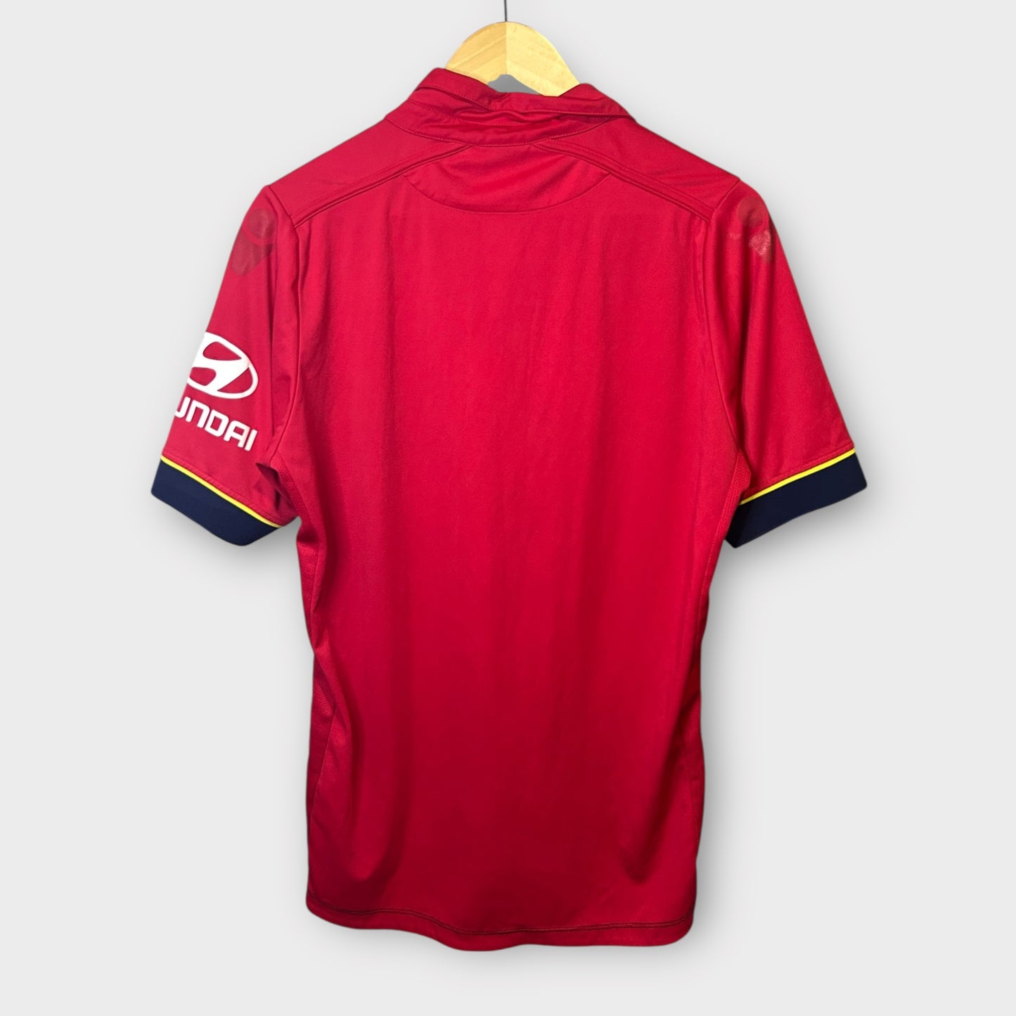 Adelaide United 2016/17 Home (Medium)