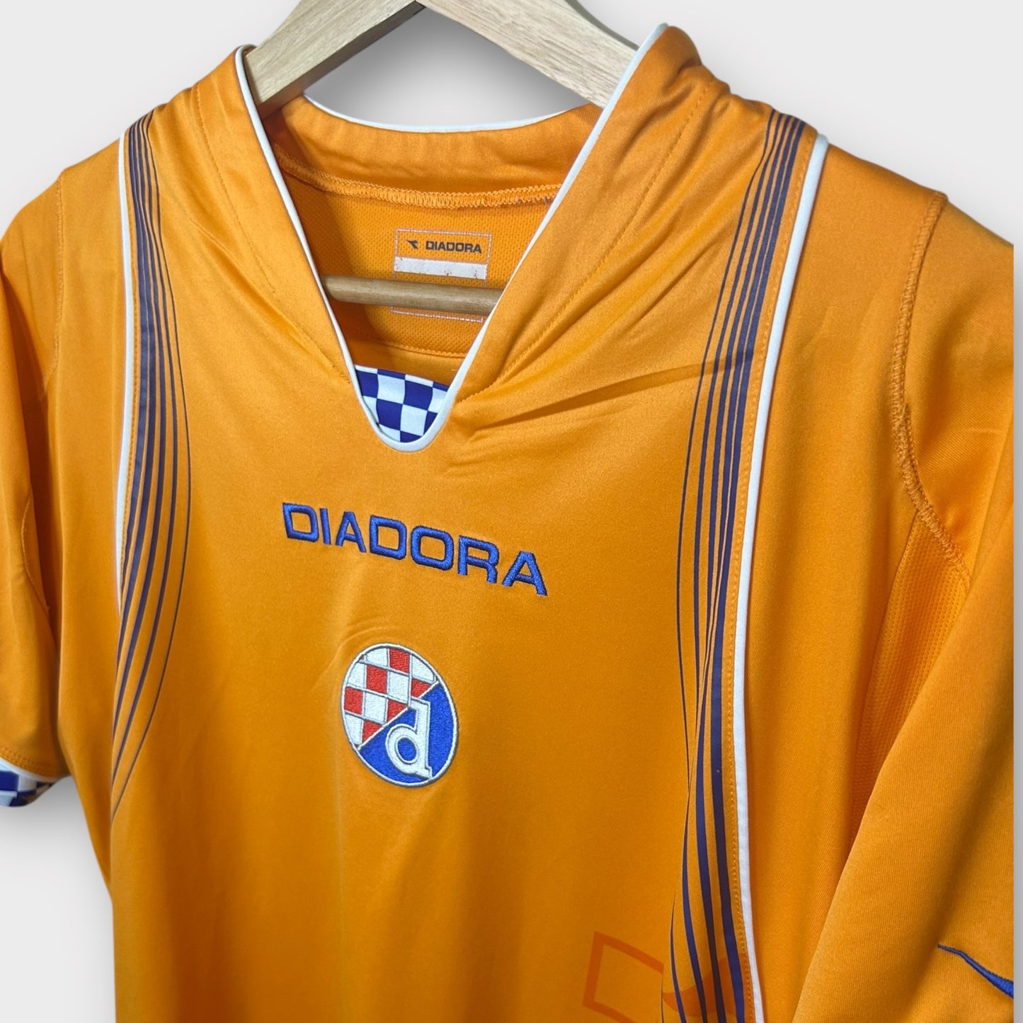 Dinamo Zagreb 2007/09 Away - Modric 10 (Small)