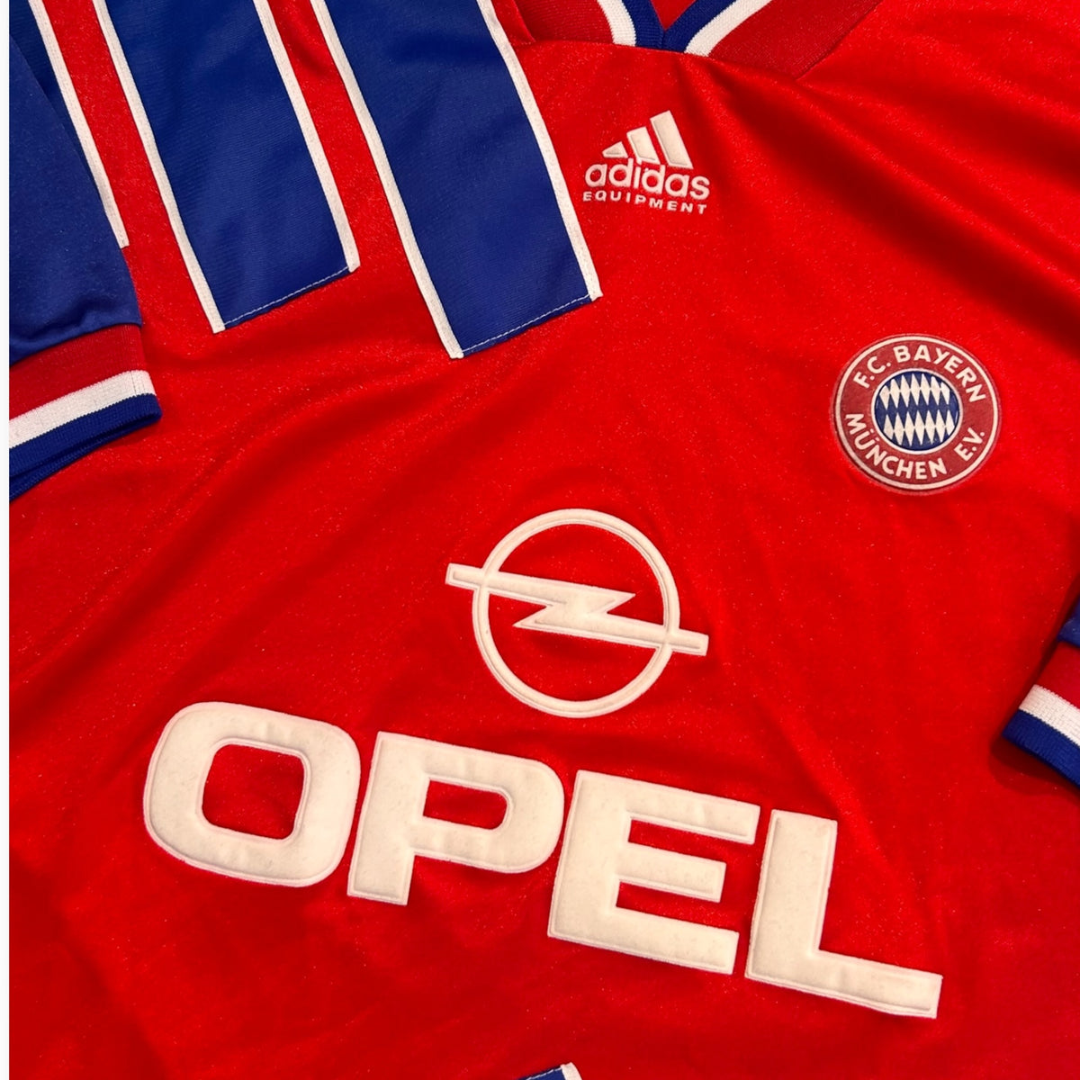 Bayern Munich 1993/95 Home (XL) - KITLAUNCH