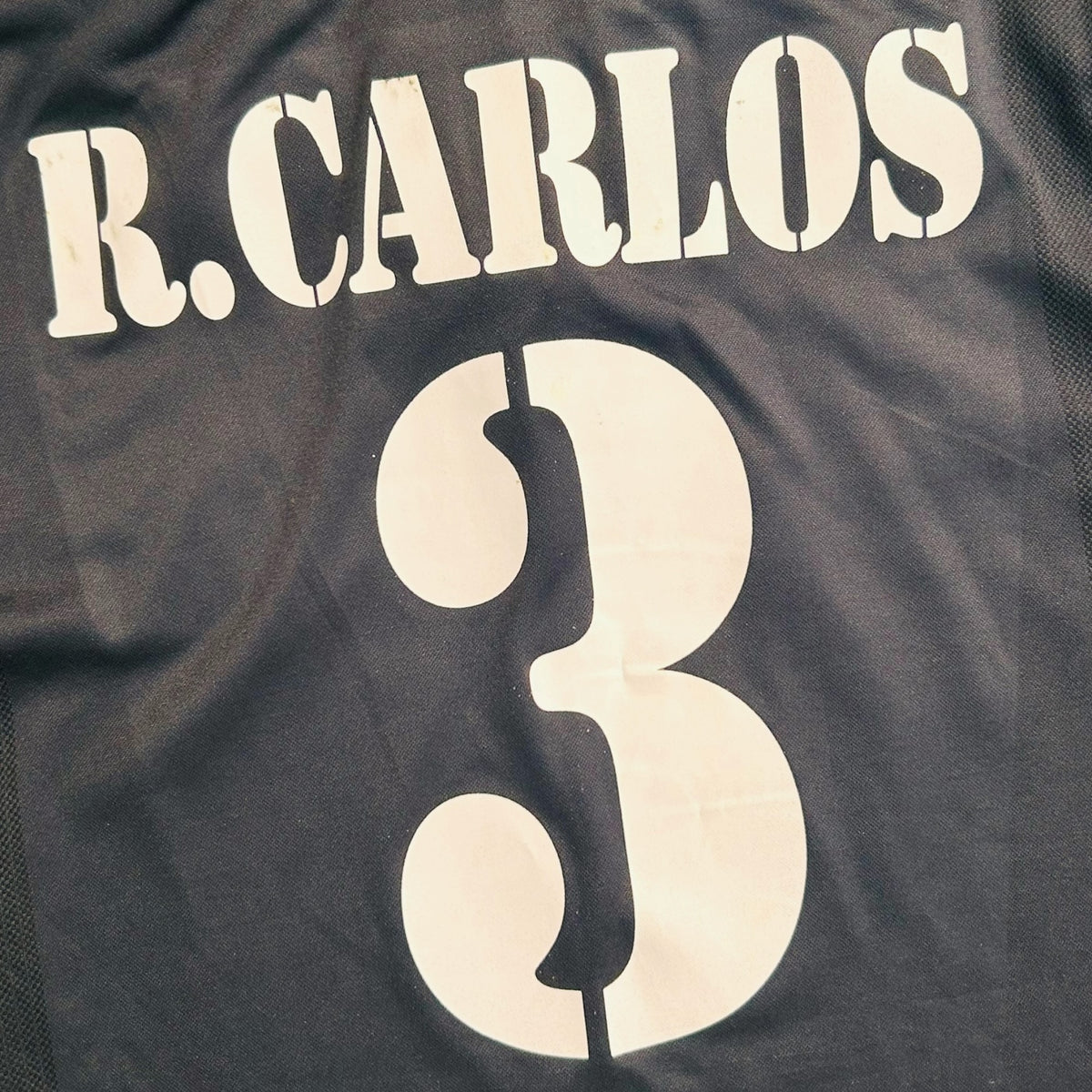 Real Madrid 2002/03 Away - R. Carlos 3 (Small) - KITLAUNCH