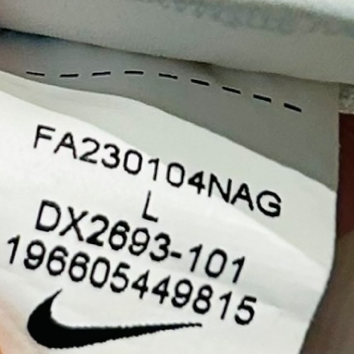 PSG 2023/24 Away - Lee Kang In 19 (Large) - KITLAUNCH