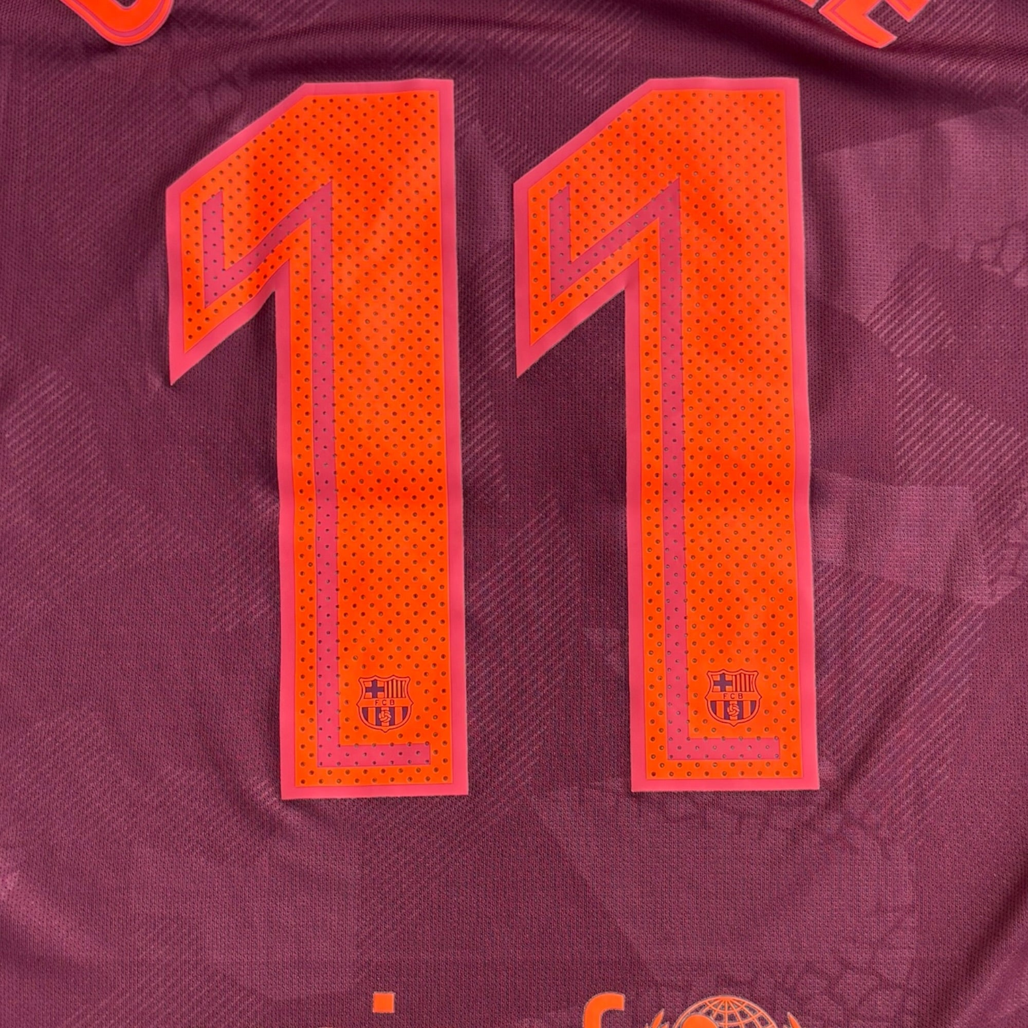 FC Barcelona 2017/18 Away - Dembele 11 (Large)