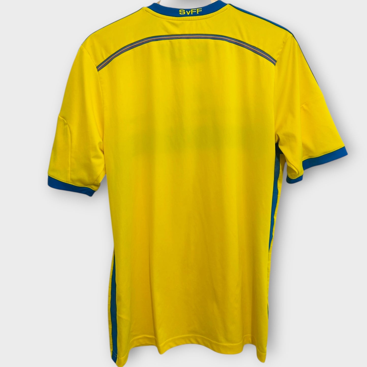 Sweden 2014 Home (Medium)