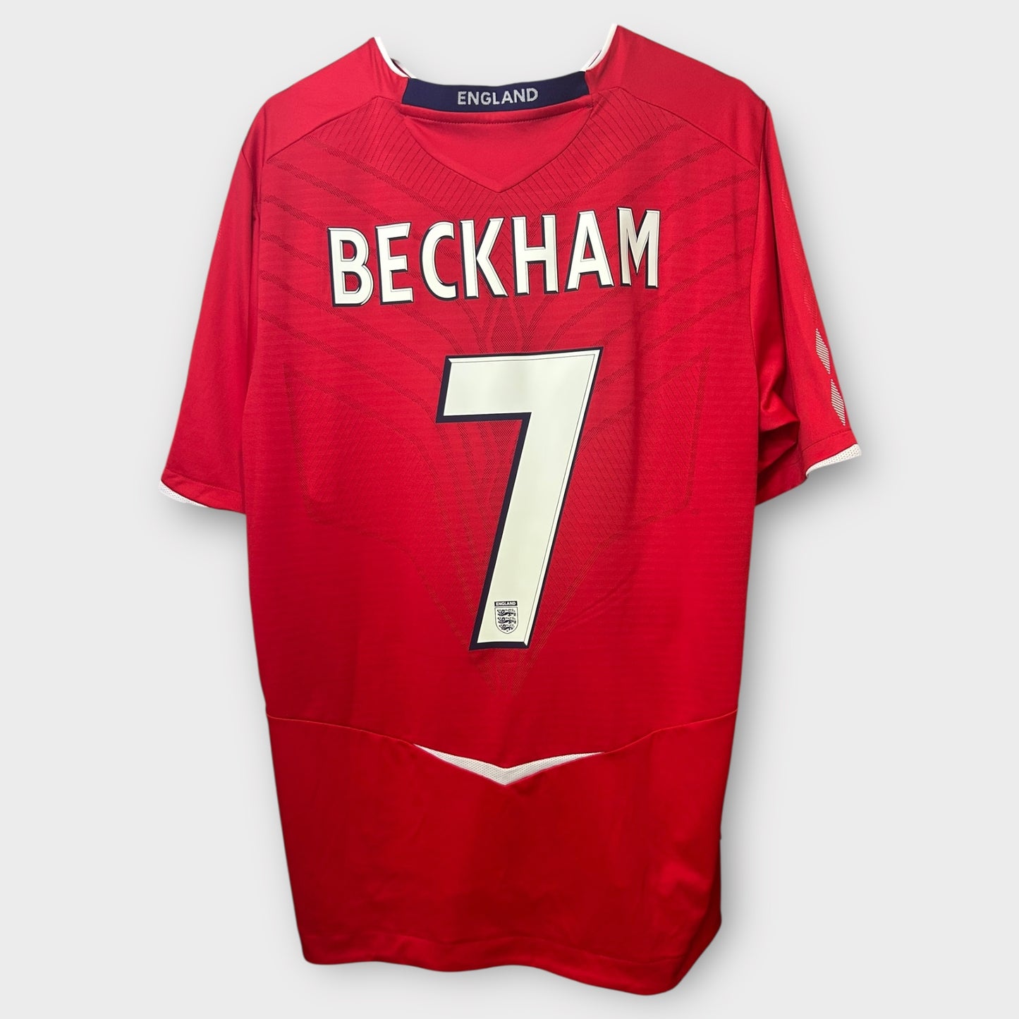 England 2008 Away - Beckham 7
