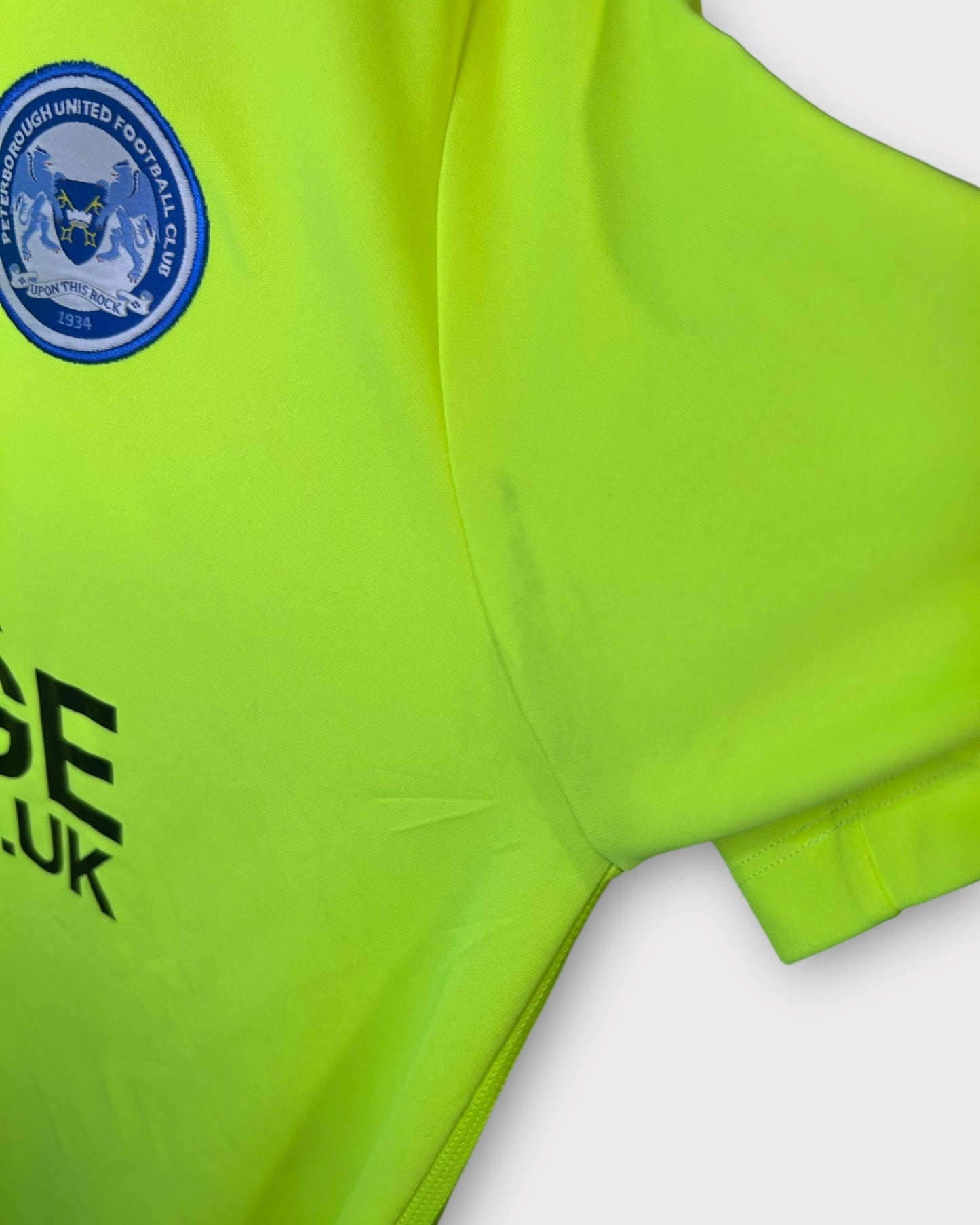 Peterborough 2016/17 Away - Anderson 28 Match Issue (Large)