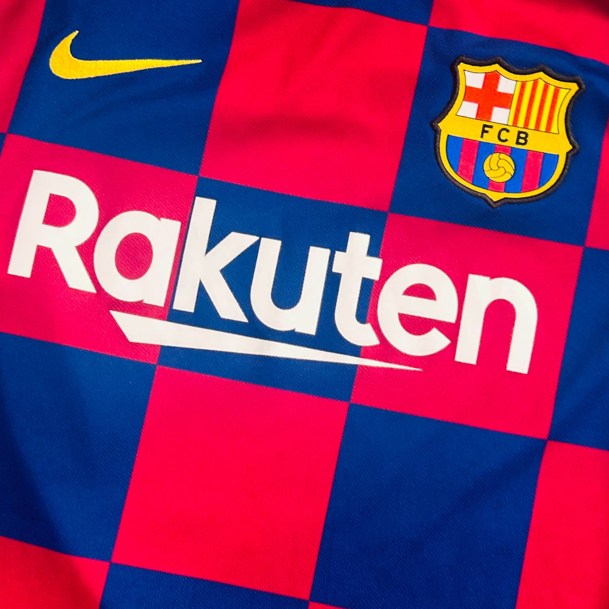 FC Barcelona 2019/20 Home - Messi 10 (Medium) - KITLAUNCH