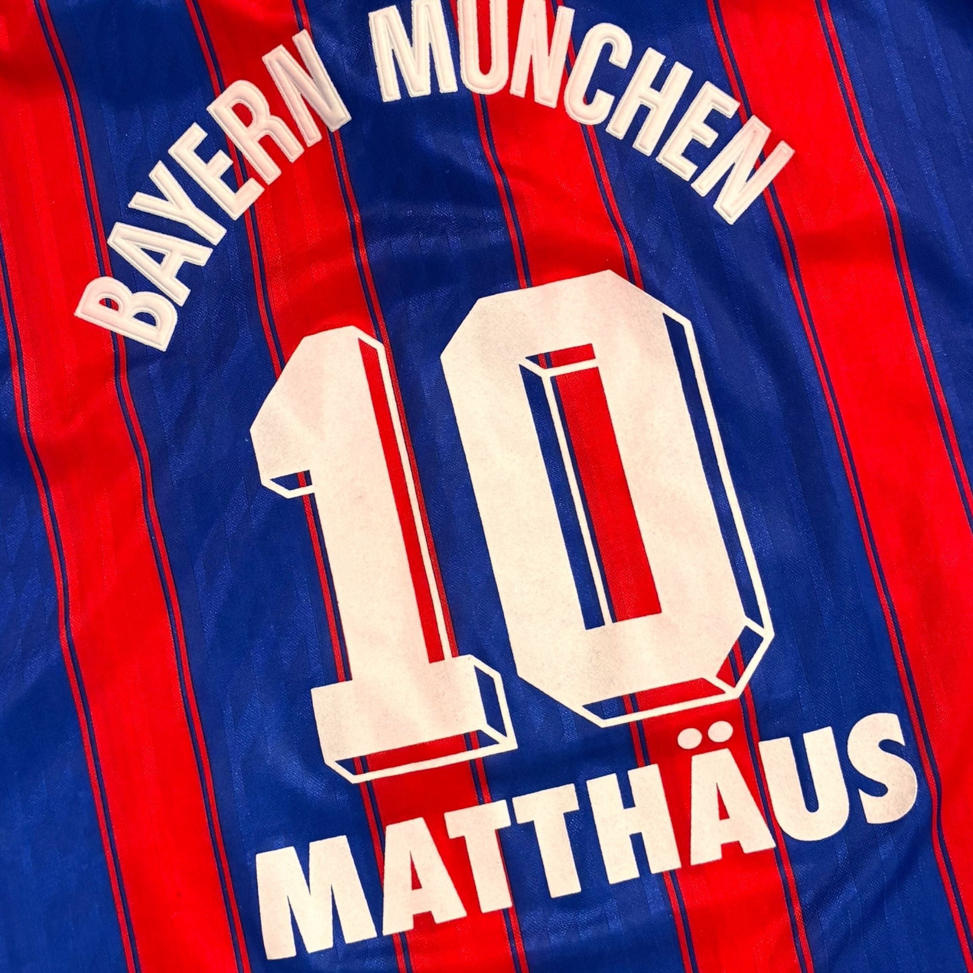 Bayern Munich 1995/97 Home - Matthaus 10 (2XL)