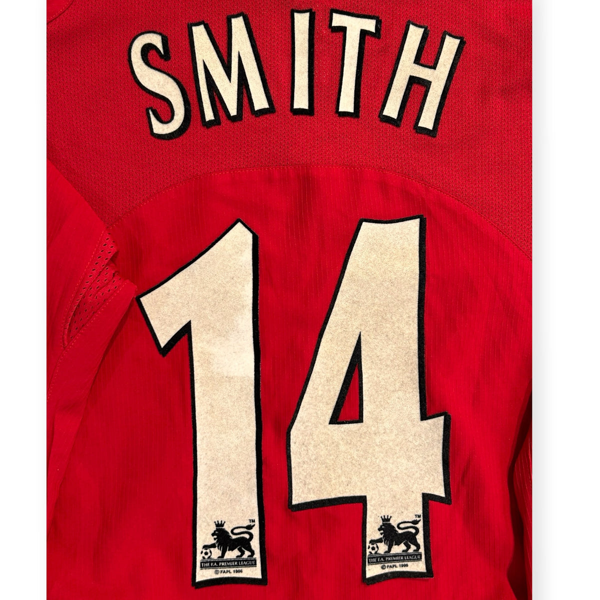 Manchester United FC 2004/06 Home - Smith 14 (Large) - KITLAUNCH