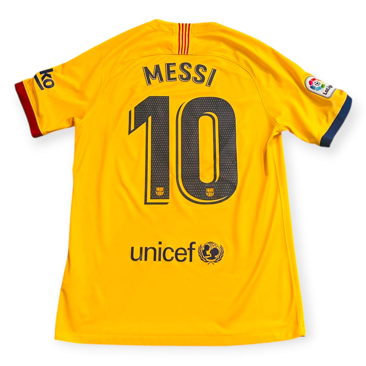 FC Barcelona 2019/20 Away - Messi 10 (Medium) - KITLAUNCH