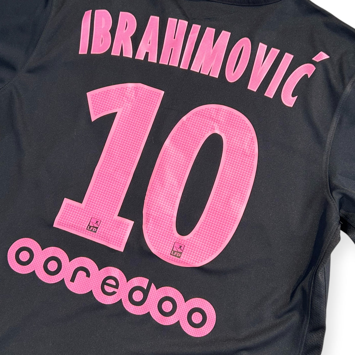 PSG 2015/16 3rd - Ibrahimovic 10 (Medium) - KITLAUNCH
