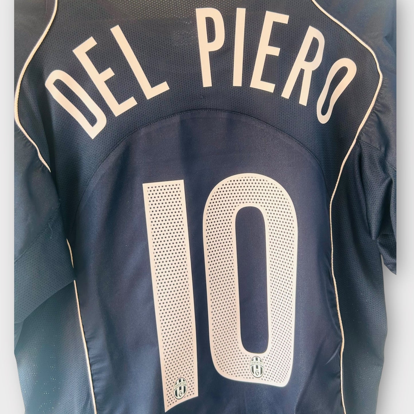 Juventus 2004/05 3rd - Del Piero 10 (Large)