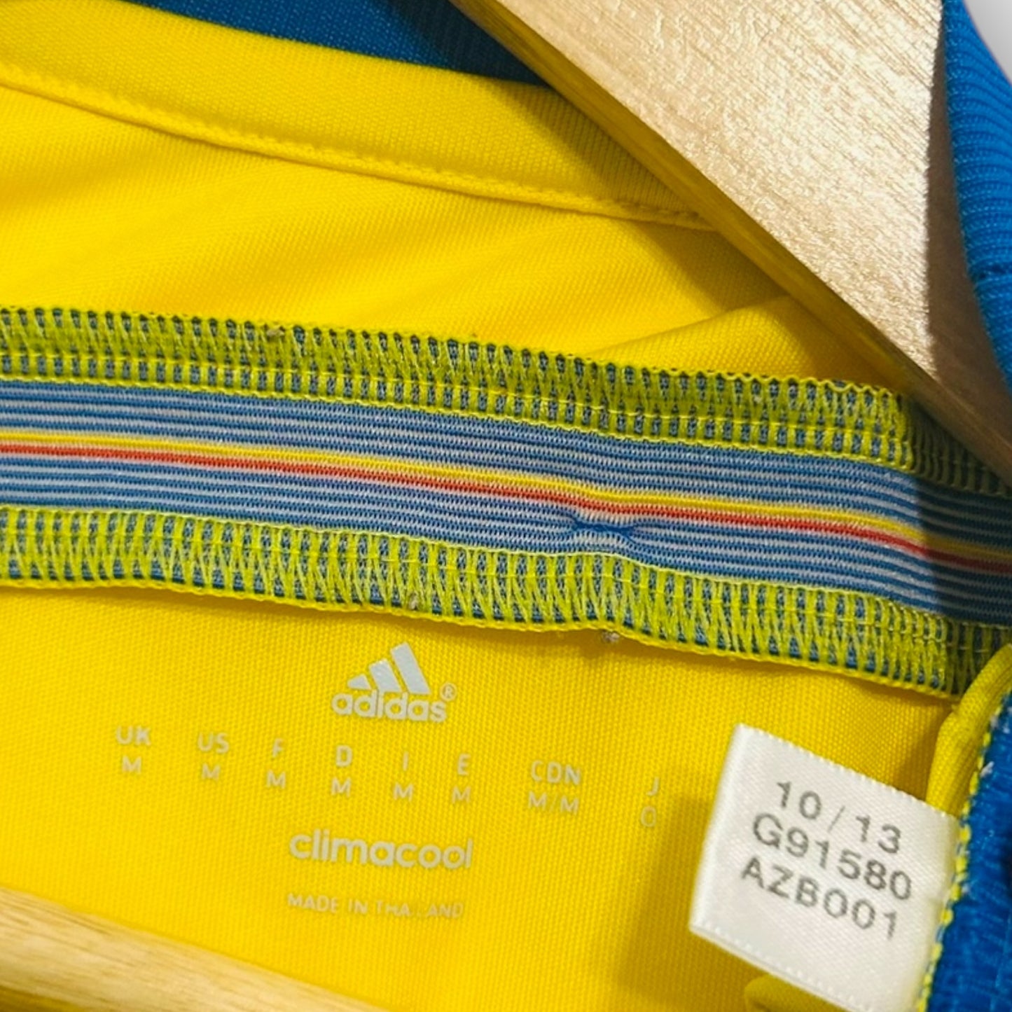 Sweden 2014 Home (Medium)