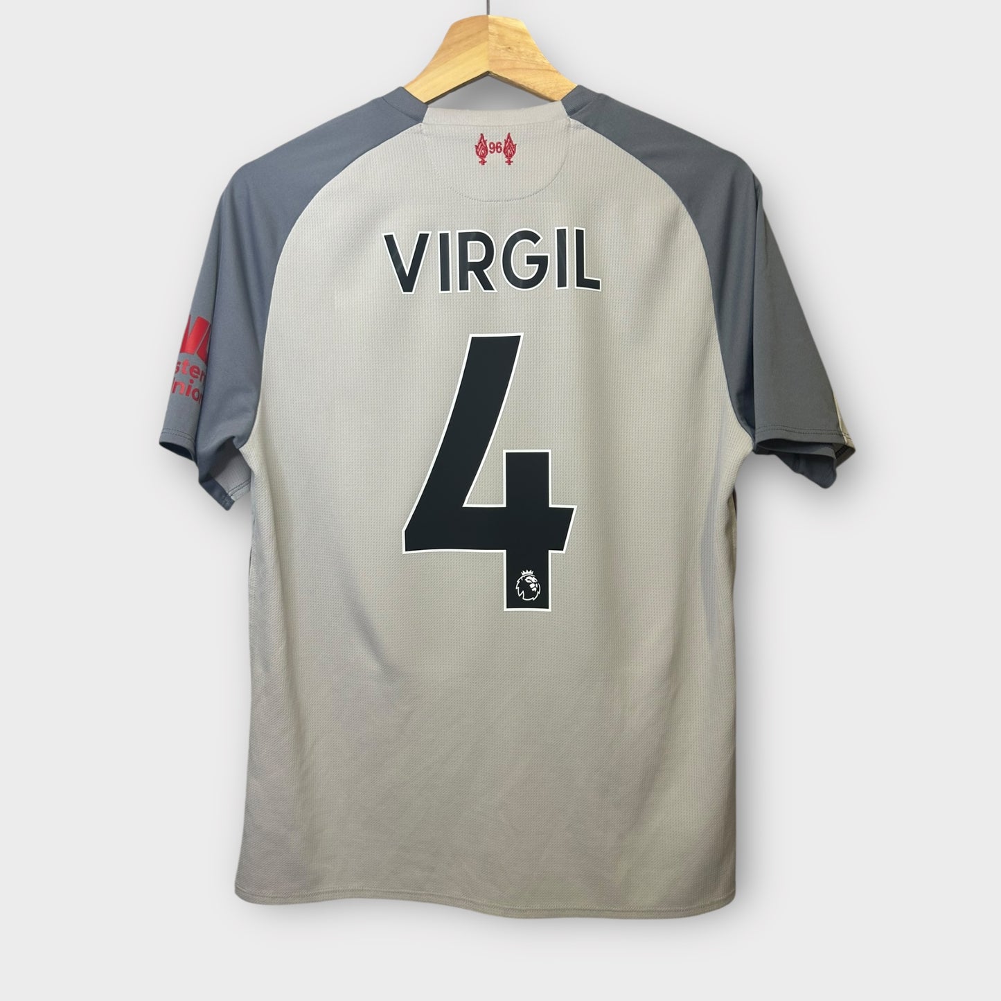 Liverpool 2018/19 Third - Van Dijk 4
